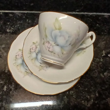 Vintage Montfort Fine Bone